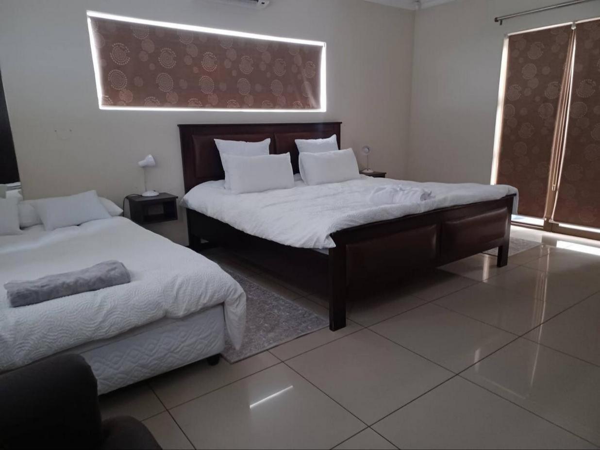 Carlo'S Boutique Guesthouse Walvis Bay Szoba fotó